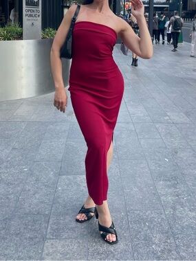 Strapless Midi Dress in Deep Berry